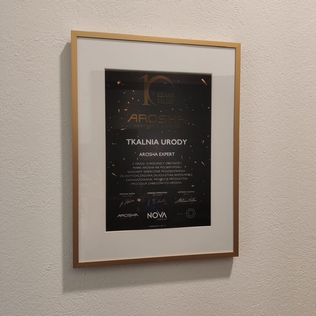 tytuł Arosha Expert przyznany salonowi komsetycznemu Tkalnia Urody Bielsko-Biała